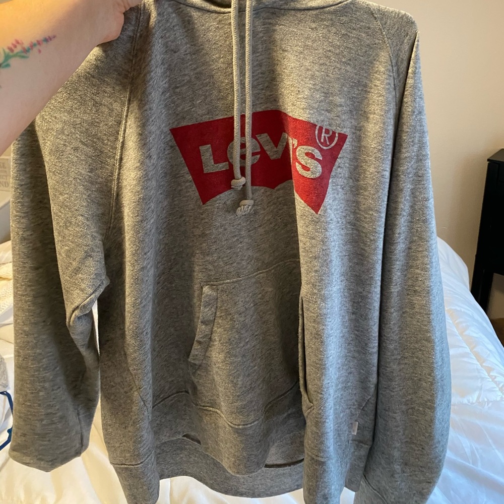 Levi’s Sweatshirt